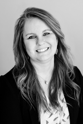 Nicole Randall Headshot